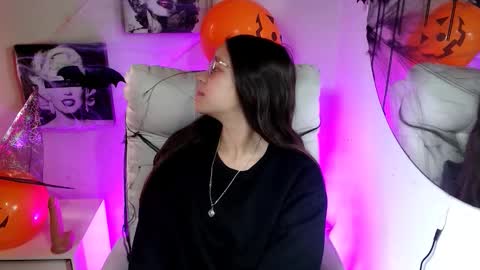 Snapshot of samantharoldan chatting on October 15, 5:26 pm Samantha online show from October 15, 5:26 pm