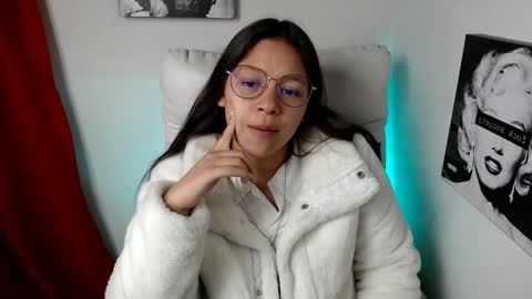 Snapshot of samantharoldan chatting on December 28, 1:28 pm Samantha online show from December 28, 1:28 pm