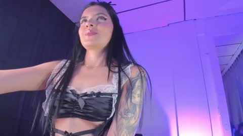Snapshot of samanthawestx chatting on October 17, 9:40 pm Sam online show from October 17, 9:40 pm