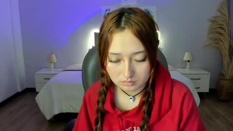 samara_hilton_2 online show from October 28, 7:19 pm