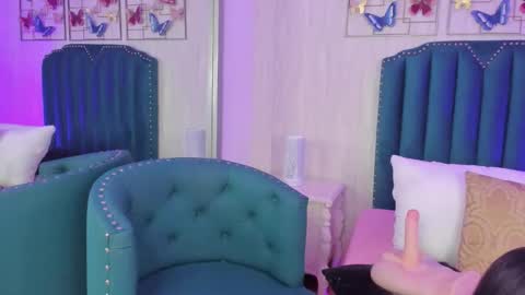 Samara Warren online show from September 15, 12:02 pm