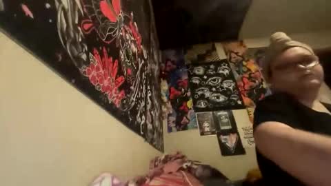 samdog556 online show from April 20, 3:09 am