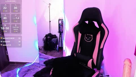 samiacooper25 online show from October 9, 12:20 pm