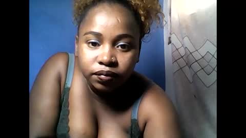 samirah_69 online show from May 30, 10:35 am
