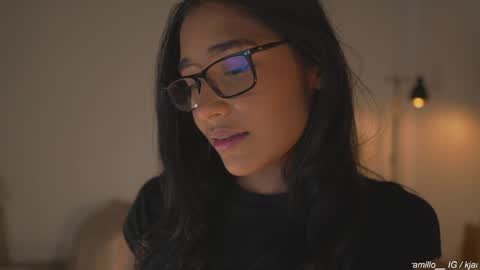 Sam online show from April 5, 7:35 pm