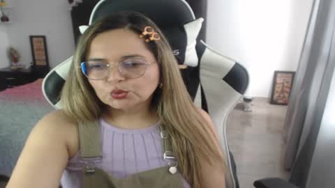 samy_vsn online show from February 20, 6:57 pm