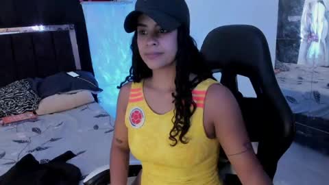 SamyHolbrook online show from July 8, 1:57 pm