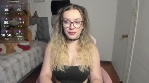 Samanta online show from March 29, 11:15 pm