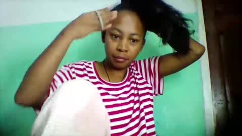 sandra1253099 online show from May 19, 5:03 am