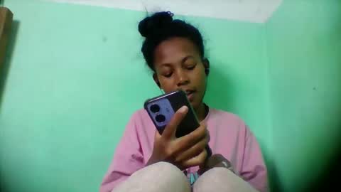 sandra1253099 online show from May 11, 8:16 am
