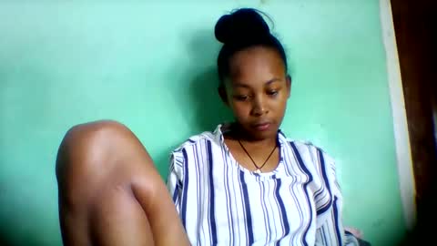 sandra1253099 online show from May 20, 6:54 am