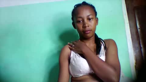 sandra1253099 online show from March 23, 12:55 pm