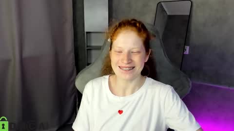 Snapshot of sandra__wilson chatting on September 18, 1:48 am Sandra online show from September 18, 1:48 am