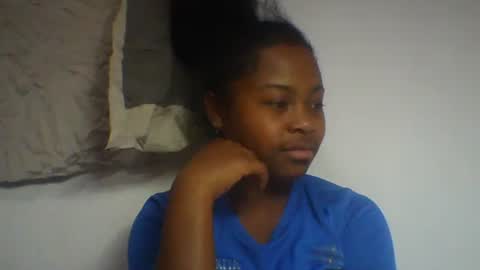 sandraalyd online show from July 22, 12:17 pm