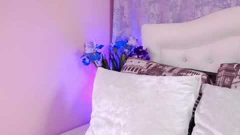 Sandra online show from April 11, 9:24 am