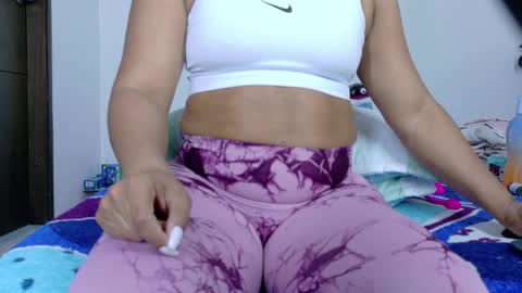 sandy online show from April 1, 6:27 pm