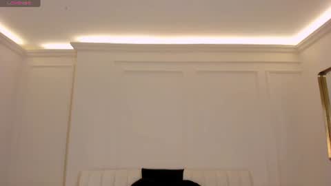 Saphira James online show from July 23, 1:58 am