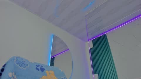 sara allenx online show from September 22, 1:53 pm