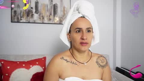   online show from November 10, 12:11 pm