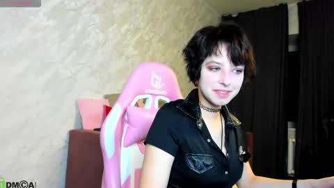 Sarah online show from October 23, 1:00 am