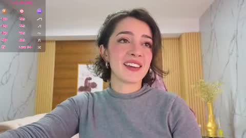 Sara  online show from June 10, 1:54 pm