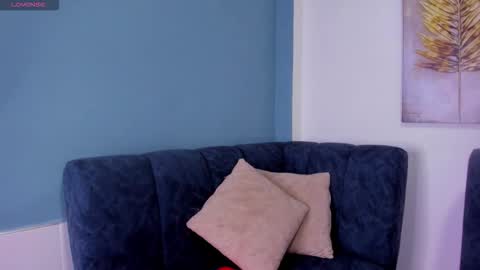 Sara   online show from December 22, 12:30 pm