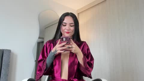 Snapshot of sara_queen9 chatting on February 4, 7:00 pm Sara online show from February 4, 7:00 pm