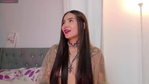 Sara online show from February 13, 4:30 pm