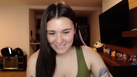 Snapshot of sara_sunrise_ chatting on February 13, 5:54 pm Sara online show from February 13, 5:54 pm