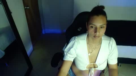 SARA online show from July 28, 3:21 pm