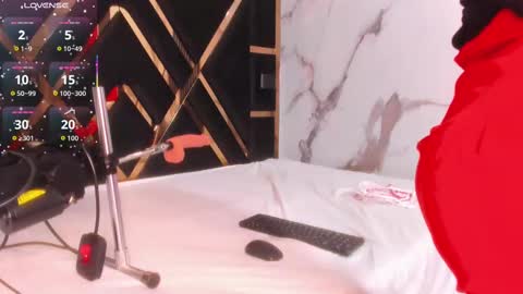 sara_tourner online show from September 9, 11:21 am