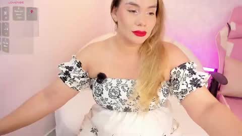 Saraa Gomez online show from April 11, 7:50 pm