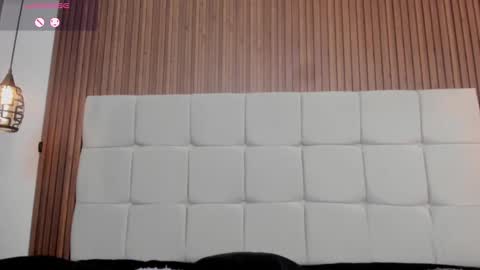 Snapshot of saraby_blandon chatting on September 24, 11:09 am online show from September 24, 11:09 am