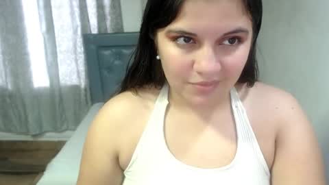 sarah online show from May 11, 3:51 pm