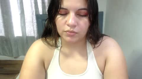 sarah online show from May 11, 4:04 pm