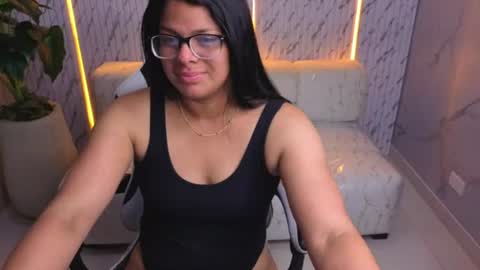 sarah_bay_tx online show from June 11, 12:32 am