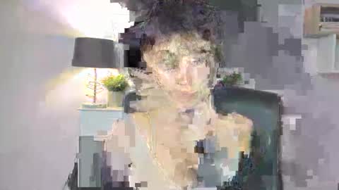 Sarah online show from May 31, 6:31 pm