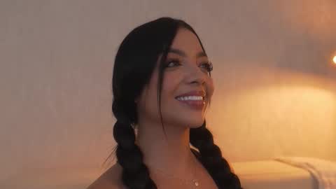       online show from February 24, 11:36 pm