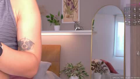 sarah_rayy online show from May 29, 6:39 pm