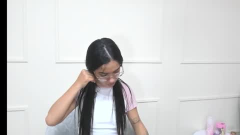 Sarah online show from December 14, 12:27 am