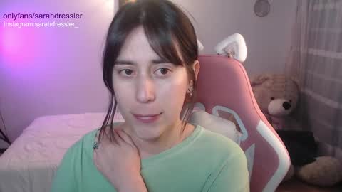 sarahdressler online show from February 24, 3:21 am