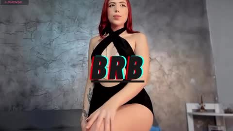 sarahgrant_ online show from March 12, 3:53 am