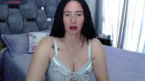 Lia online show from October 27, 8:25 pm