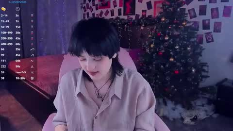 Sarah online show from December 19, 3:26 pm