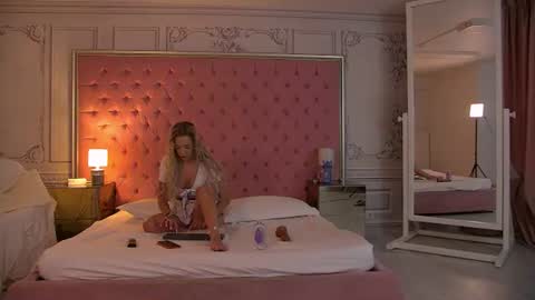 Sarah online show from July 21, 3:51 am