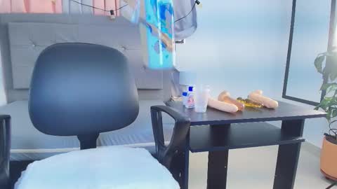 SARA online show from September 22, 12:14 pm