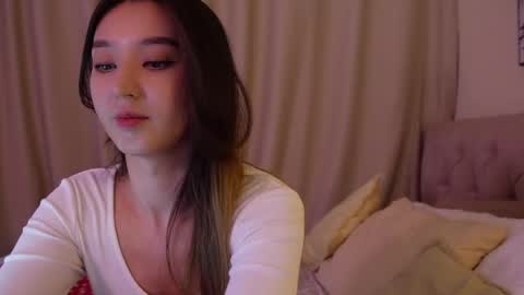 Shara online show from December 11, 1:28 pm