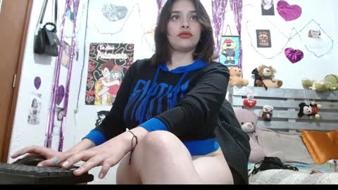 Sara Jimenez online show from December 17, 1:50 am