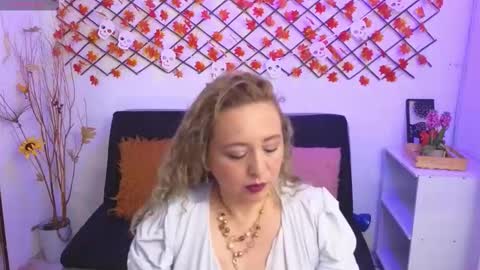 Saray  online show from November 5, 12:32 pm