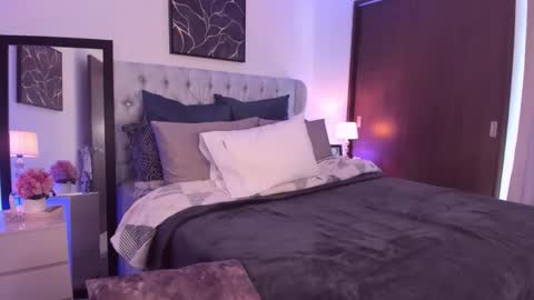 sarha online show from December 16, 1:39 pm